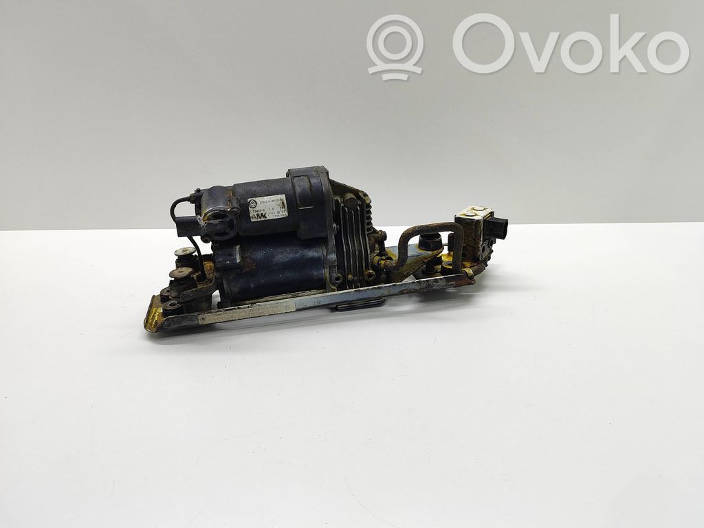 BMW 5 E60 E61 Gaisa kompresors 