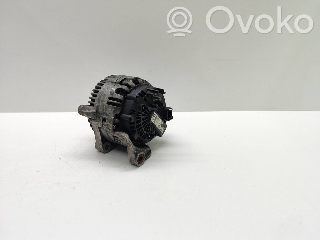 BMW 5 E60 E61 Generator/alternator 