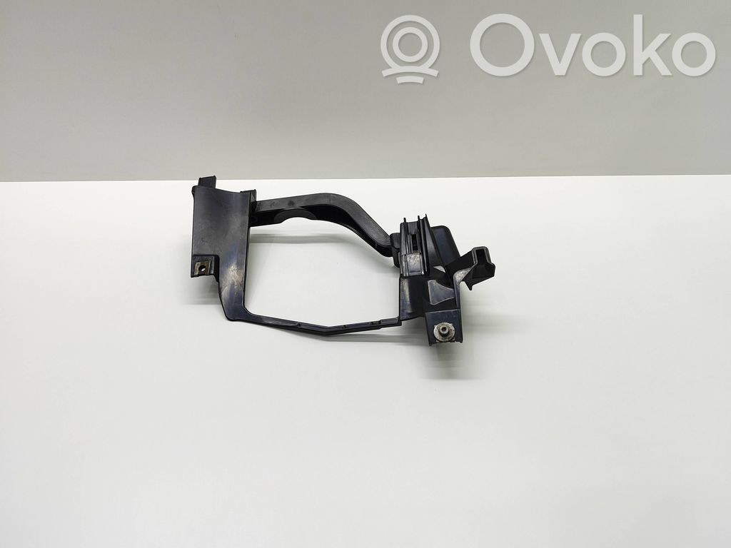 BMW 5 E60 E61 Headlight/headlamp mounting bracket 