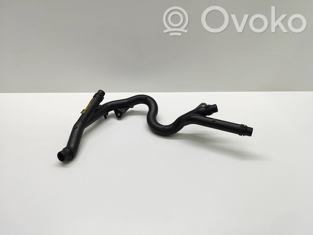 BMW 5 E60 E61 Moottorin vesijäähdytyksen putki/letku 