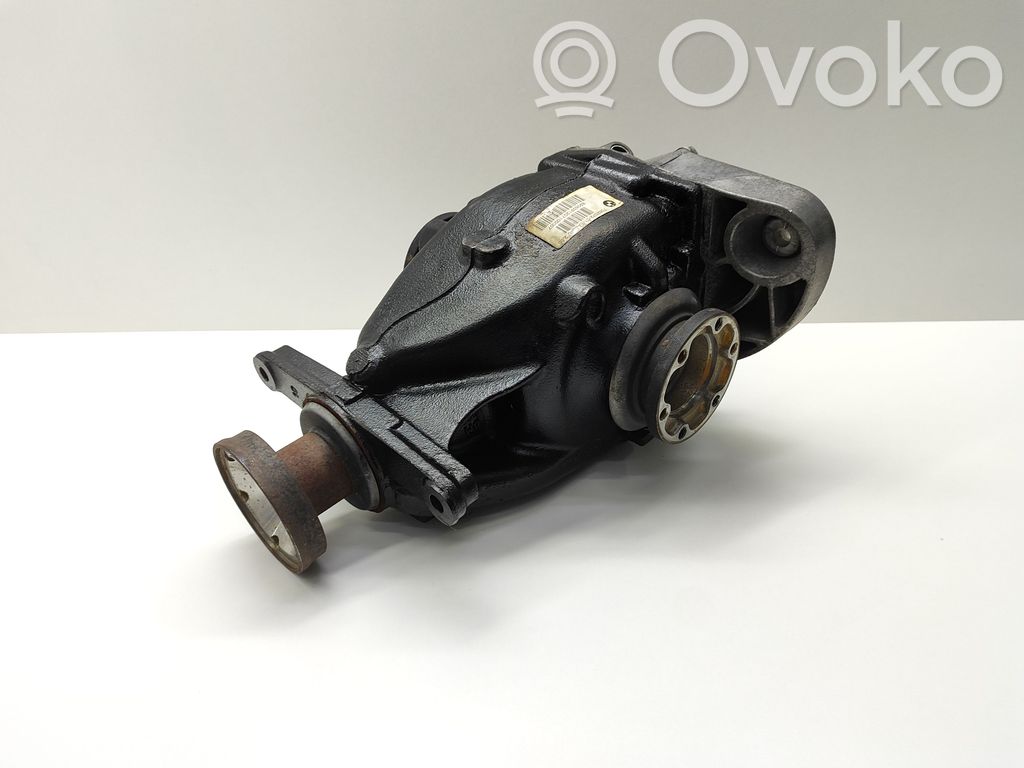 BMW 5 E60 E61 Galinis reduktorius 