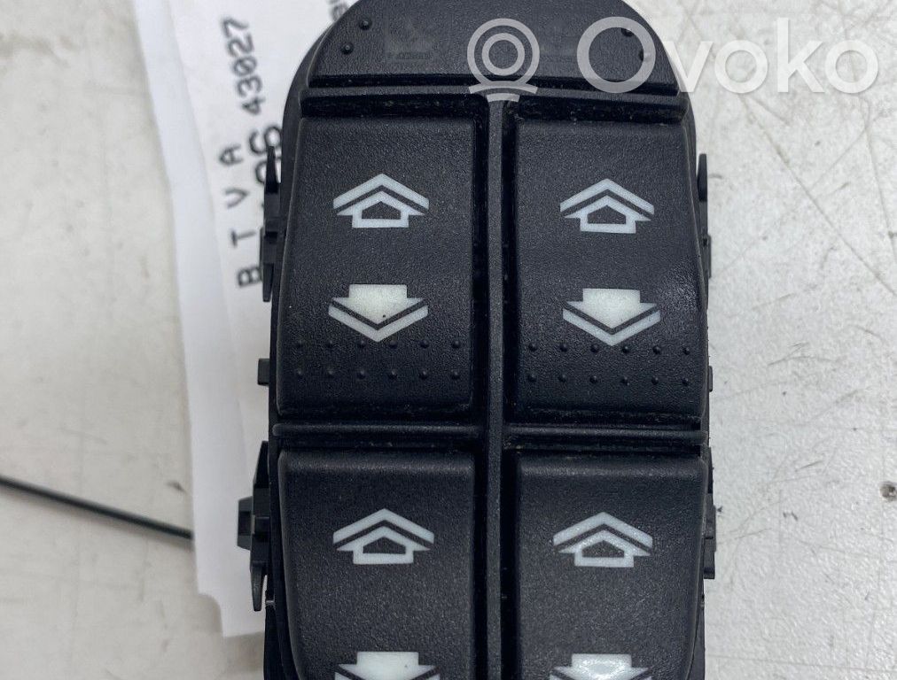 Ford Focus Electric window control switch 