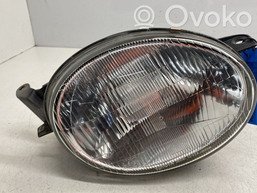 Toyota Corolla E110 Headlight/headlamp 