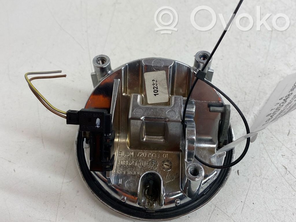 BMW 1 E81 E87 Tailgate opening switch 