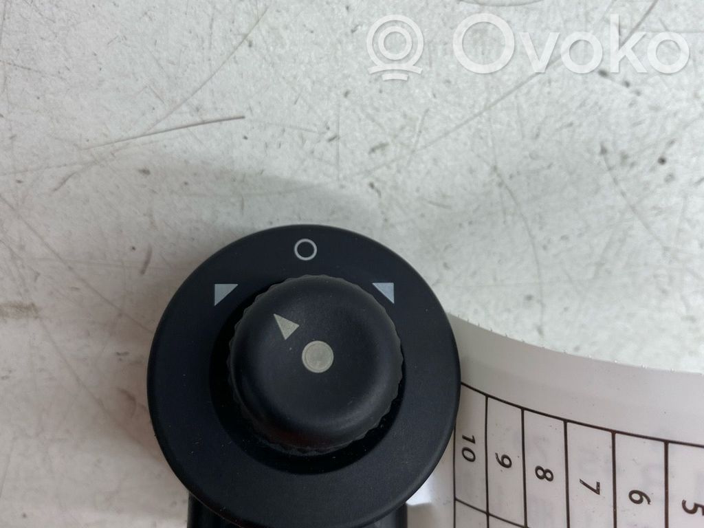 Peugeot Partner Wing mirror switch 