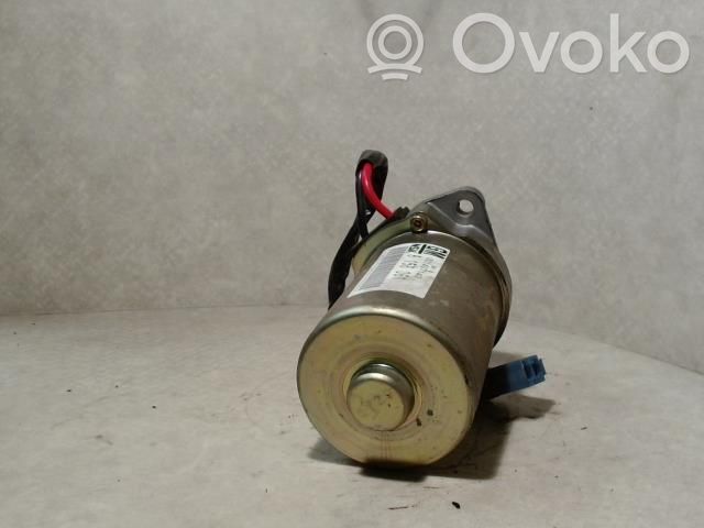 Opel Corsa C Vairo stiprintuvo siurblys 