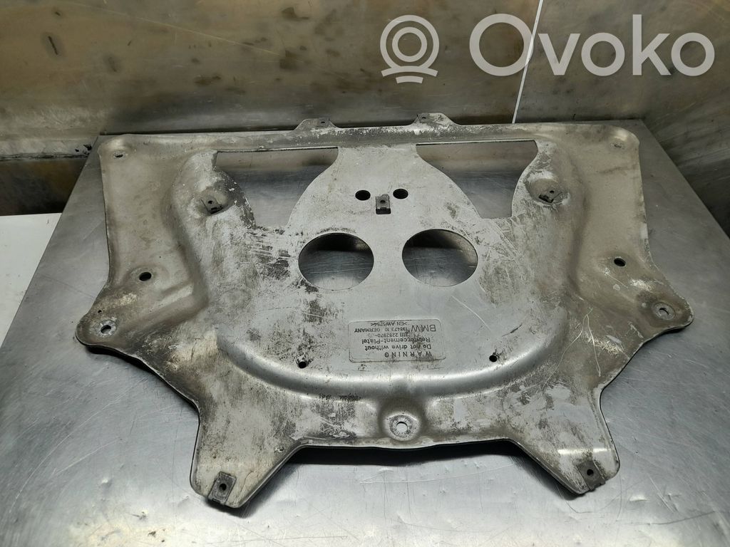 BMW 5 F10 F11 Engine splash shield/under tray 