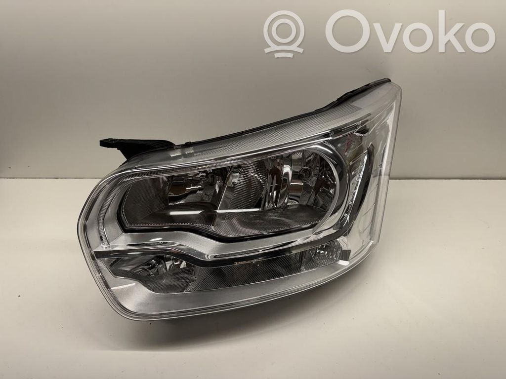 Ford Transit VII Phare frontale 