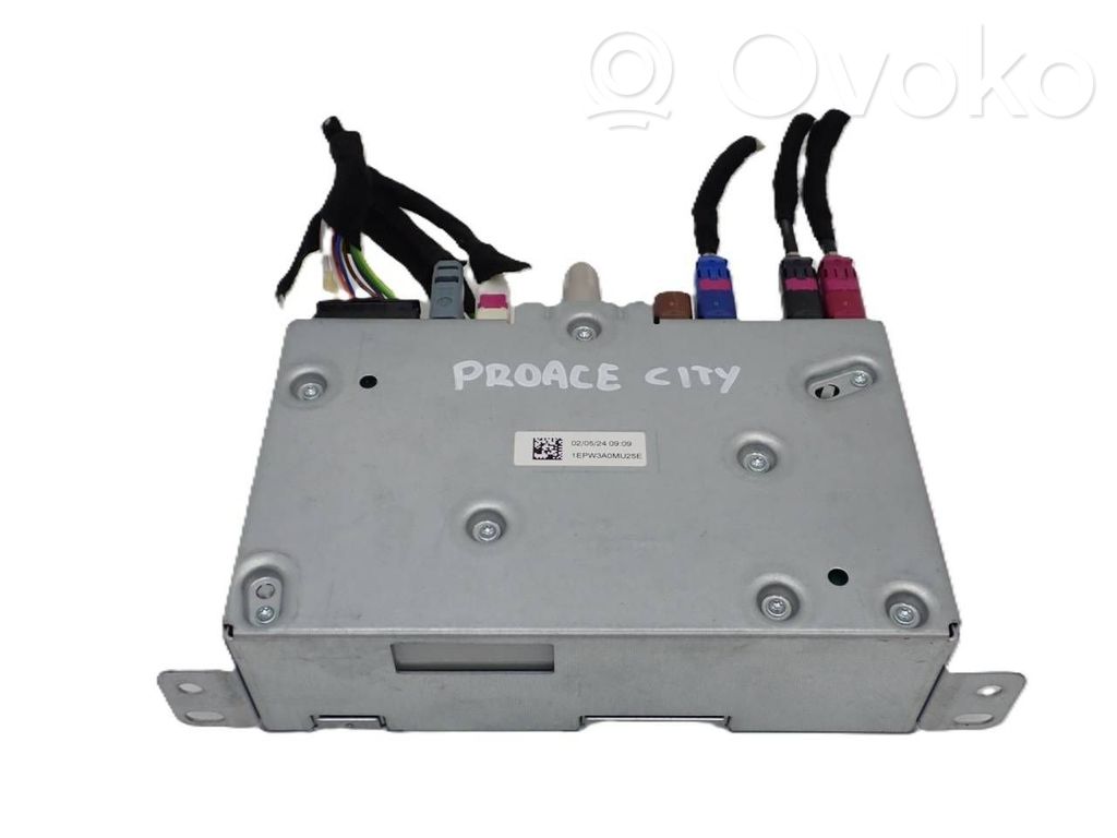 Toyota ProAce City Radio/CD/DVD/GPS head unit 