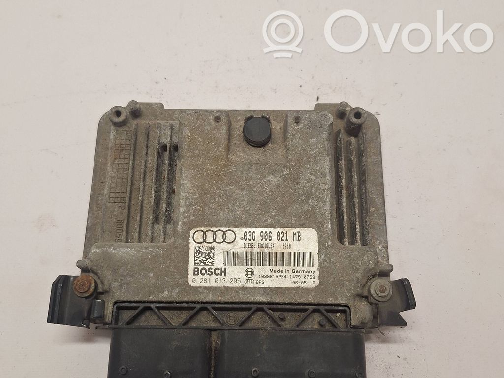 Audi A3 S3 8P Engine control unit/module 