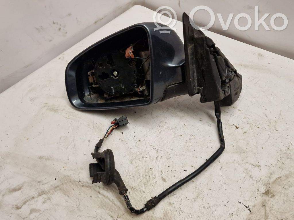 Audi A3 S3 8P Elektryczne lusterko boczne drzwi przednich 