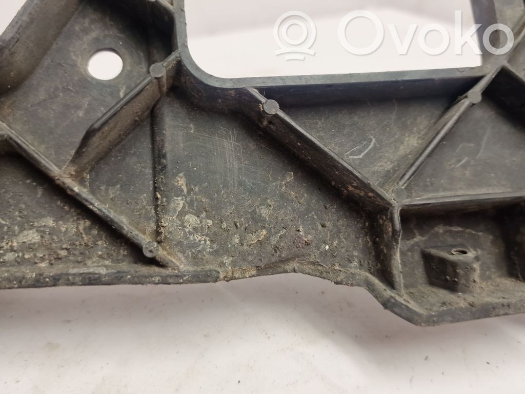 Audi A6 S6 C6 4F Front bumper mounting bracket 