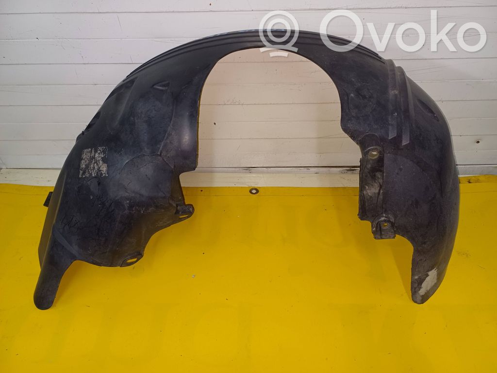 Ford Focus Nadkole przednie 