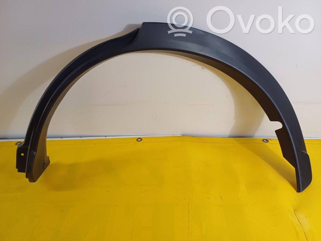 Rear arch trim   4X457400A511