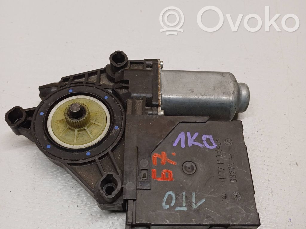 Silnik regulatora szyby drzwi przednich   1K0959793R