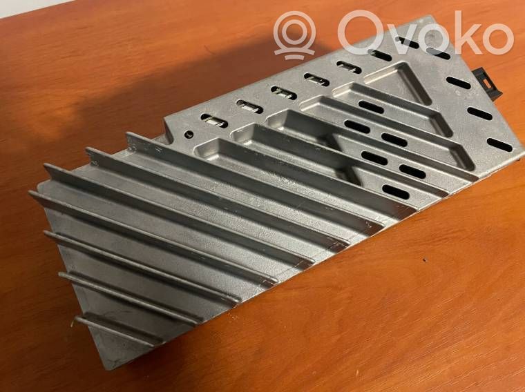BMW 5 F10 F11 Garso stiprintuvas 