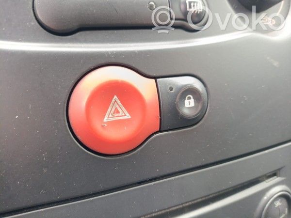 Hazard light switch   252103766R,252103766R,820021489,8200214896,8200214896A