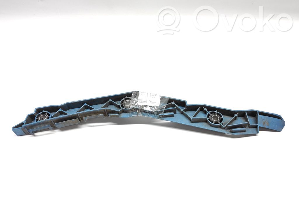 Citroen C4 I Picasso Front bumper mounting bracket 