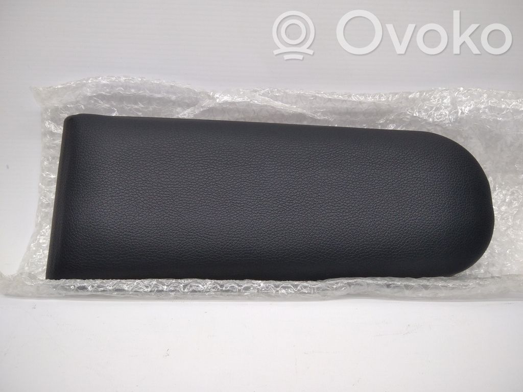 Volkswagen Golf IV Reposabrazos 
