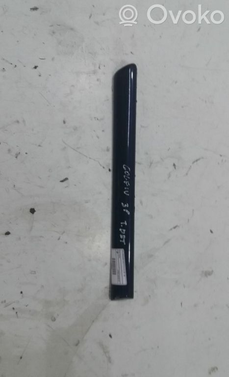 Volkswagen Golf IV Rear arch trim 