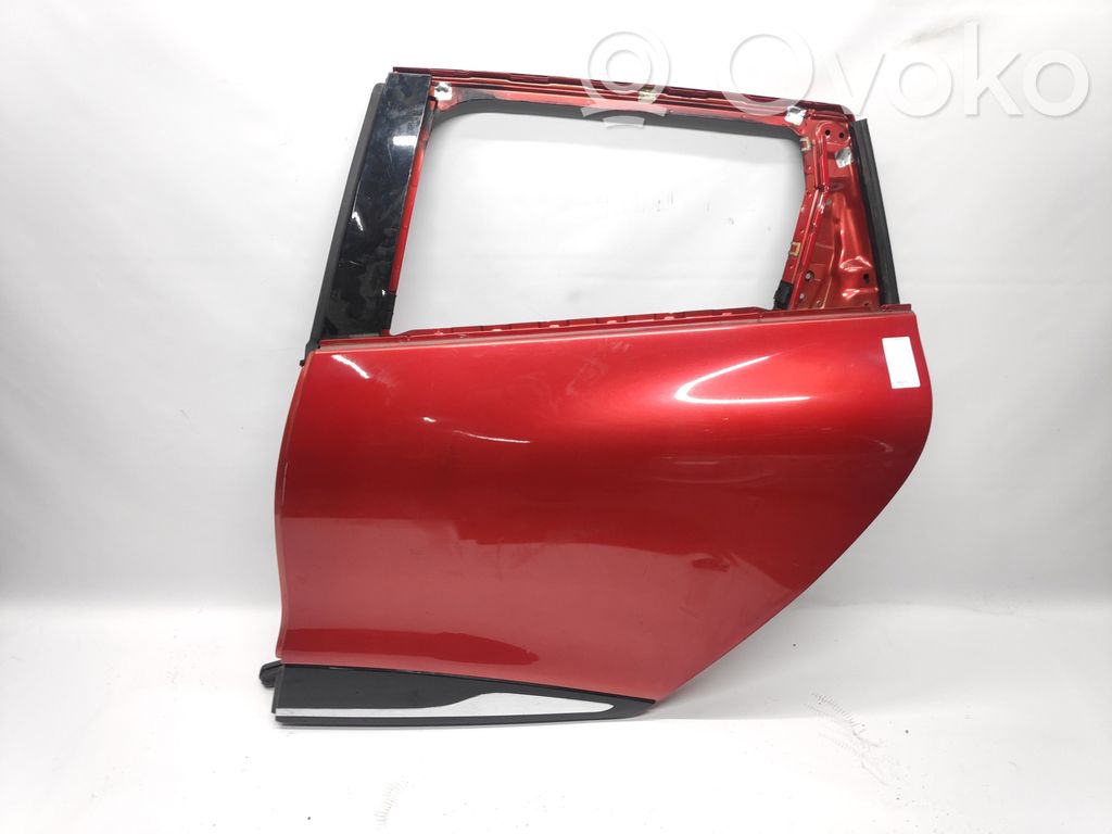 Puerta trasera   821016403R,VERMELHACOMFRISO