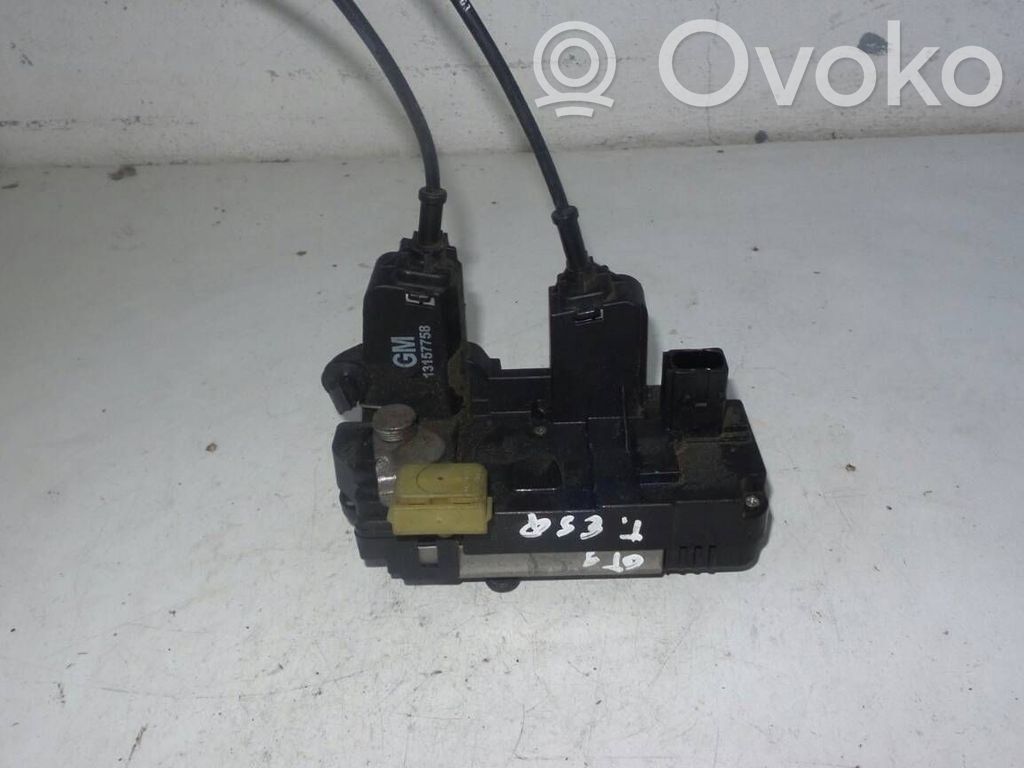 Opel Vectra C Takaoven lukko 