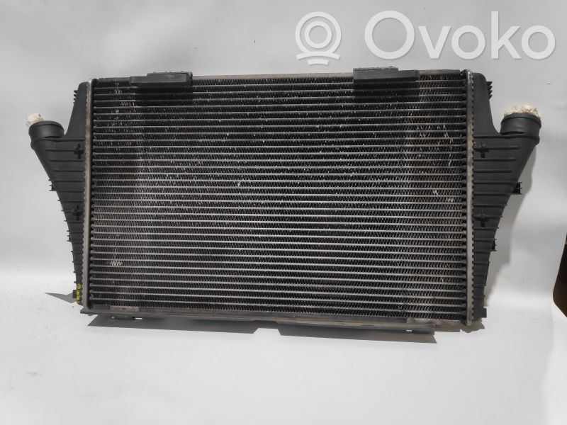 Intercooler radiator   13108570