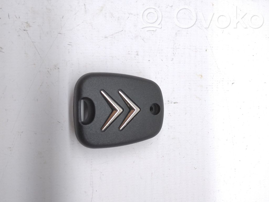 Ignition key/card   APENASCAPAS