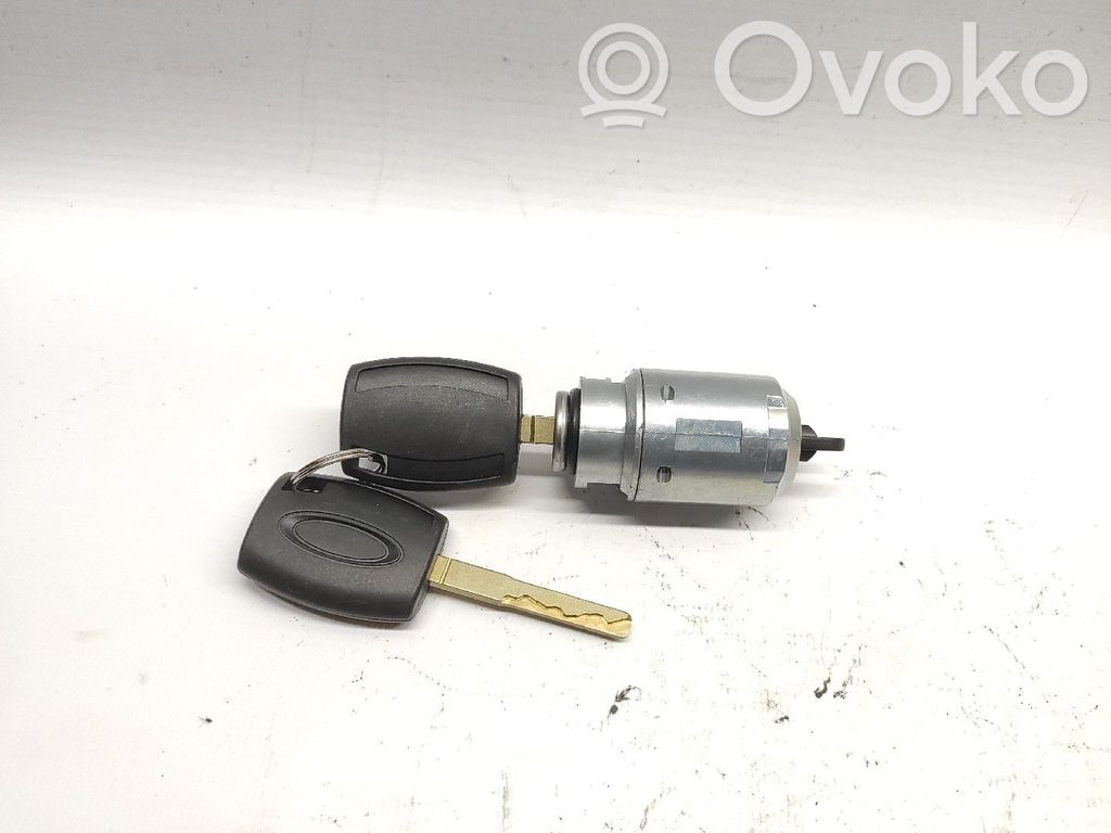 Ford Focus Kilpa variklio dangčio spynos 