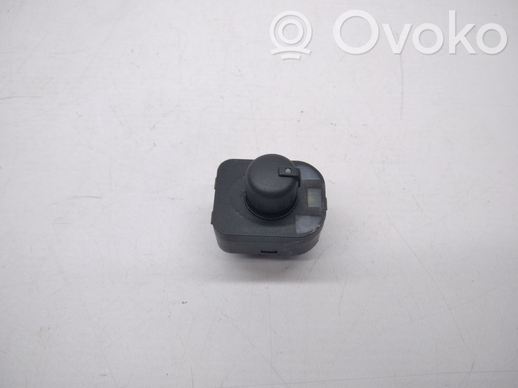 Interruptor del espejo lateral   8E0959565