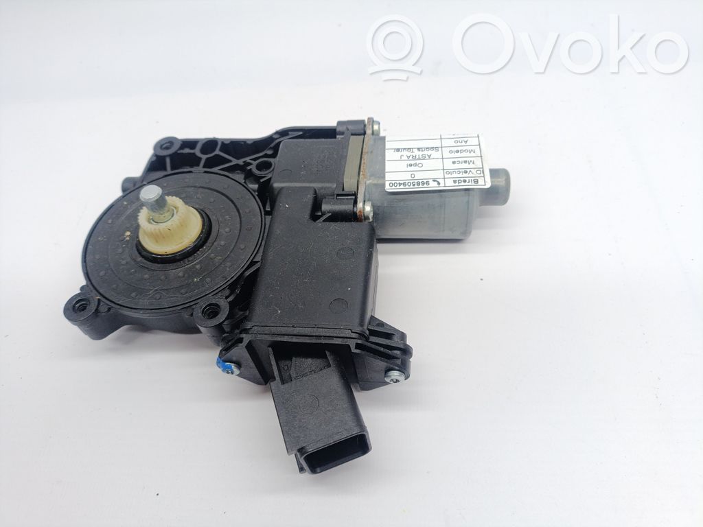 Opel Astra J Motorino alzacristalli della portiera posteriore 