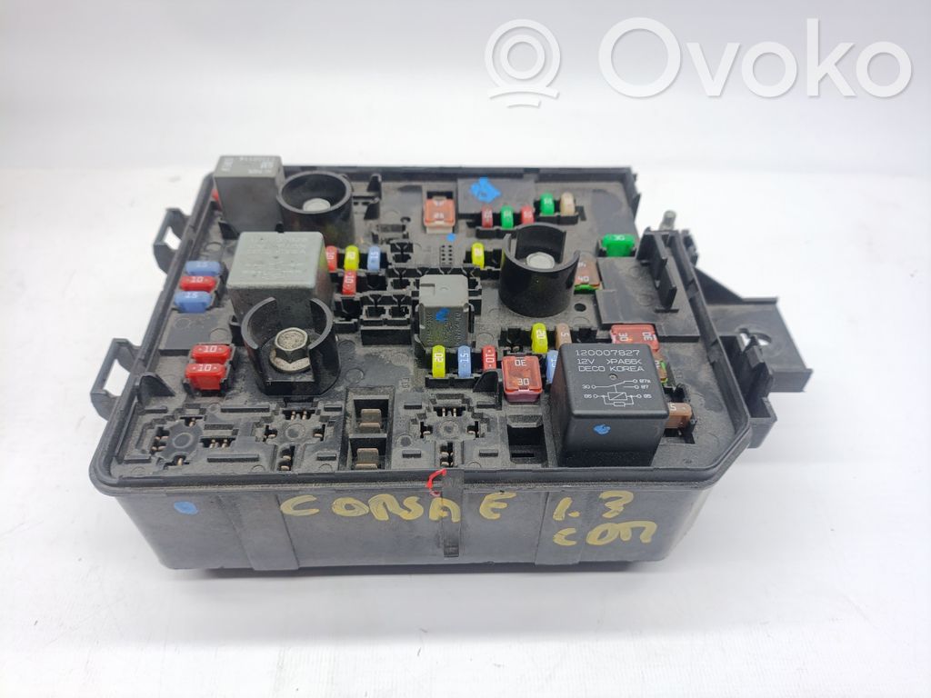 Opel Corsa E SAM control unit 