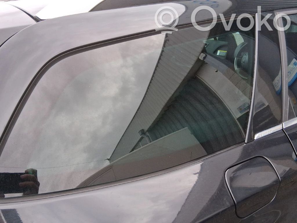 Citroen C5 Rear side window 