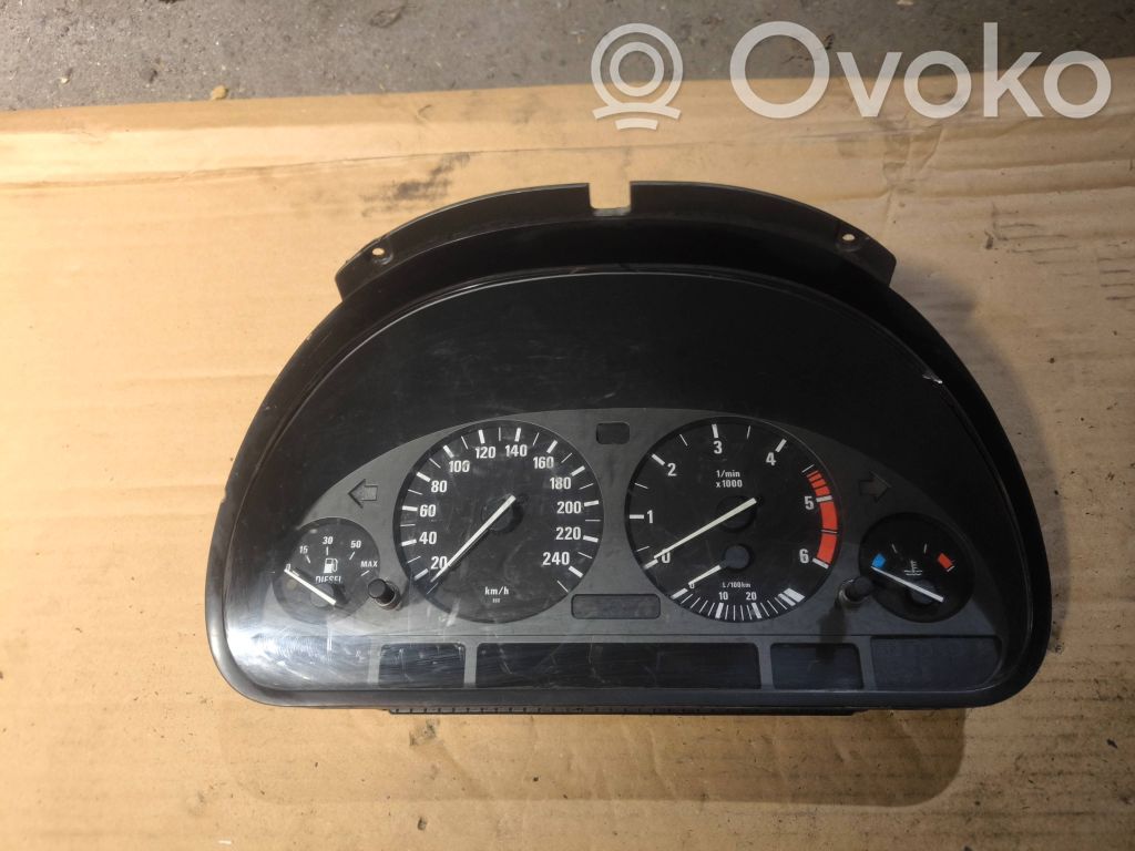 BMW 5 E39 Speedometer (instrument cluster) 