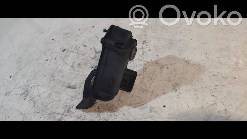other engine part   30756100