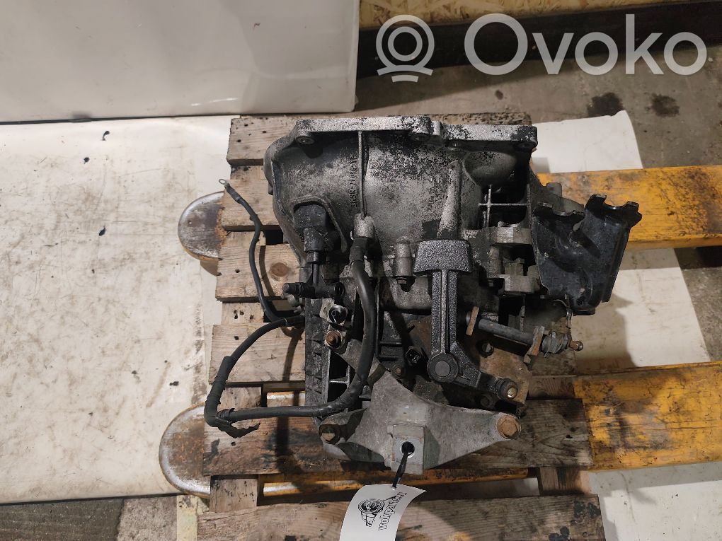 Volvo S40 Manualna 5-biegowa skrzynia biegów 