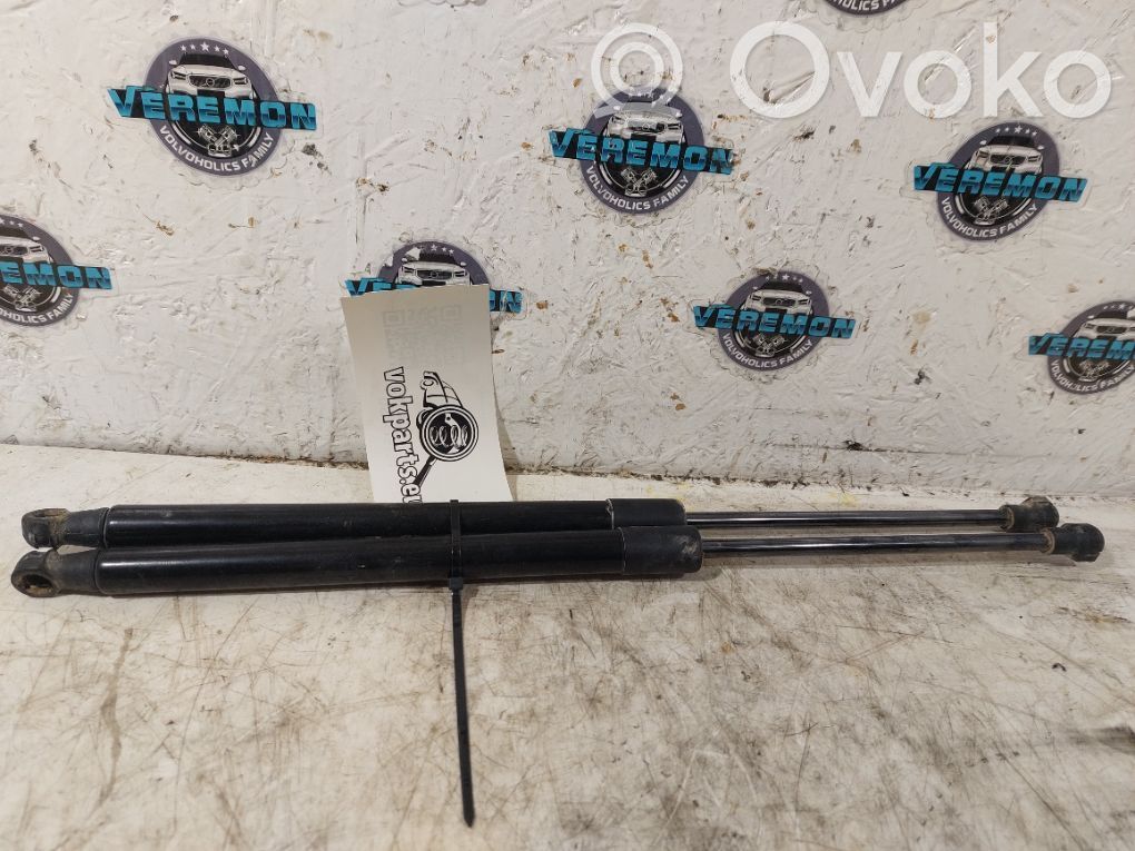 Volvo S40 Bagāžnieka amortizators 