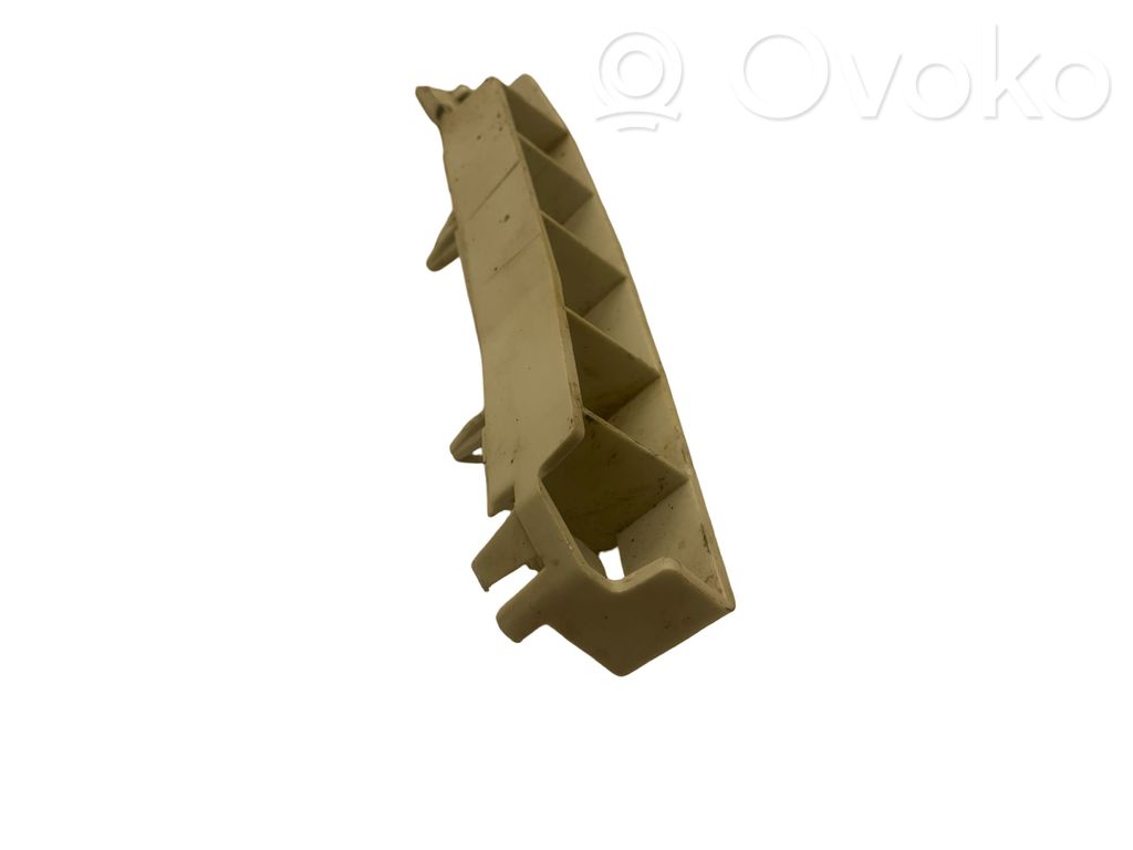 Ford Focus Front bumper mounting bracket 