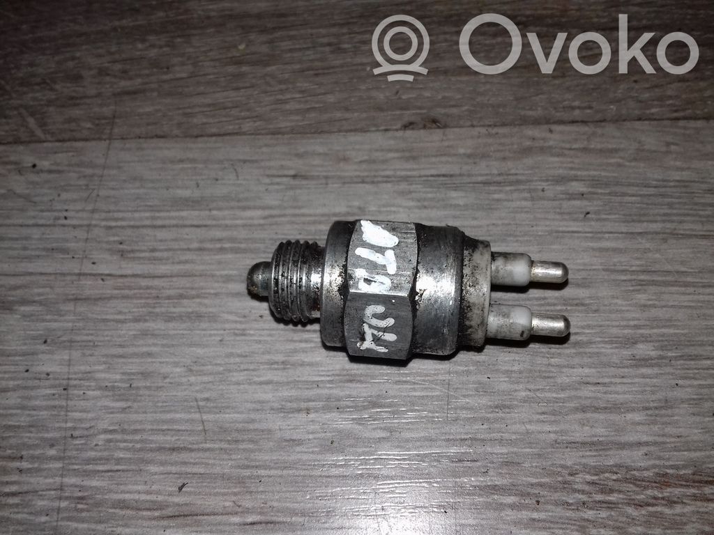 Volvo V70 Sensor interruptor de luz de marcha atrás 