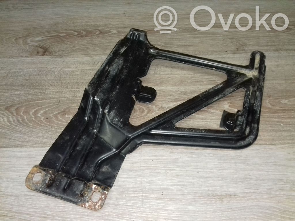 Volvo V70 Battery bracket 