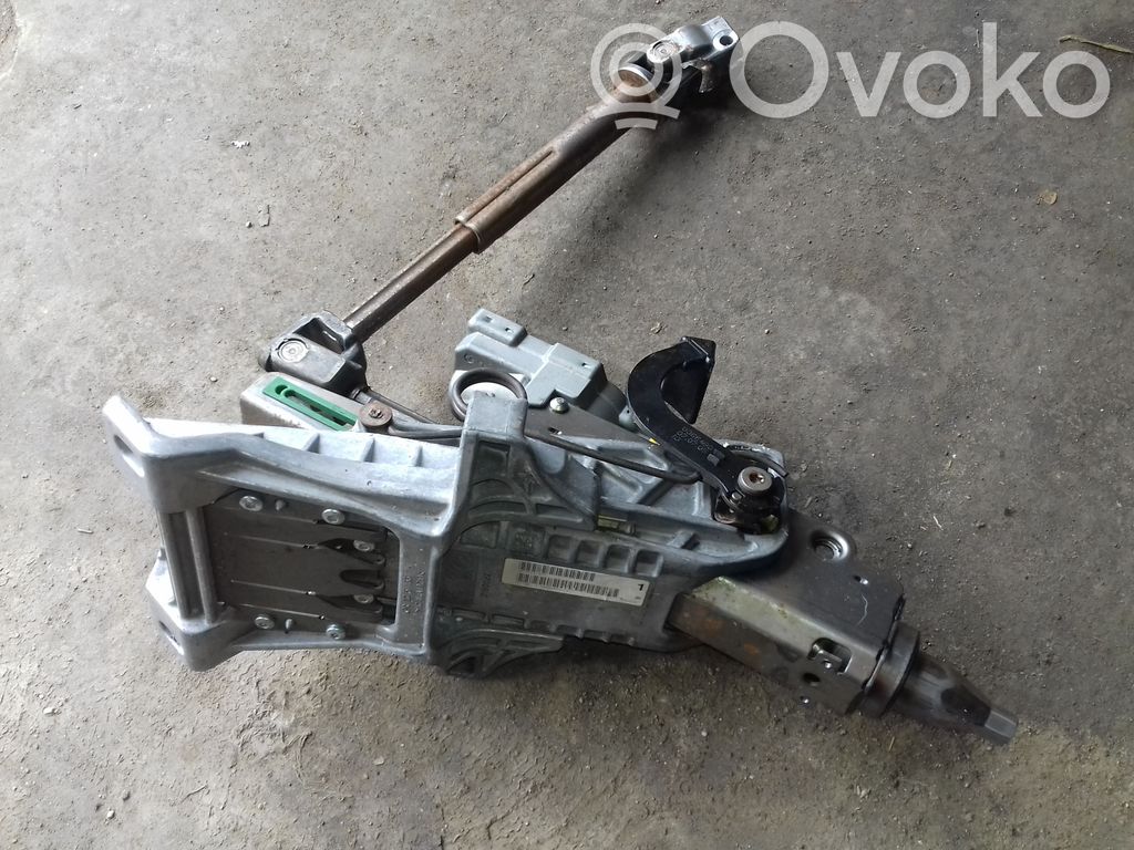 Volvo V50 Steering wheel axle 