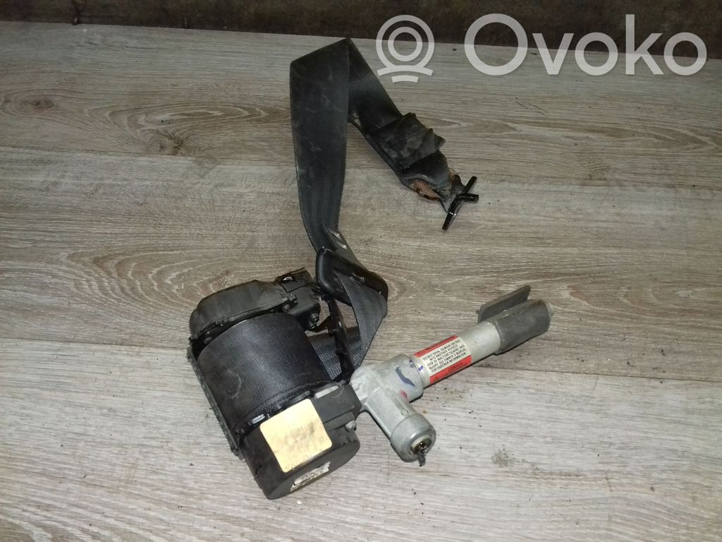 Volvo S60 Cinturón trasero 