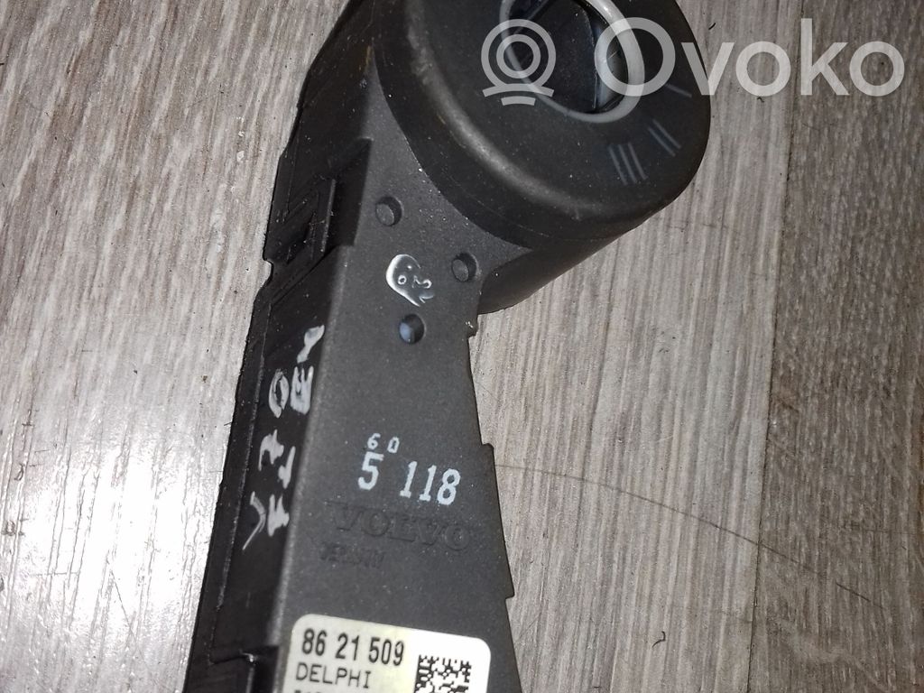 Volvo V70 Käynnistyksenestolaitteen lukulaite (pysty) 