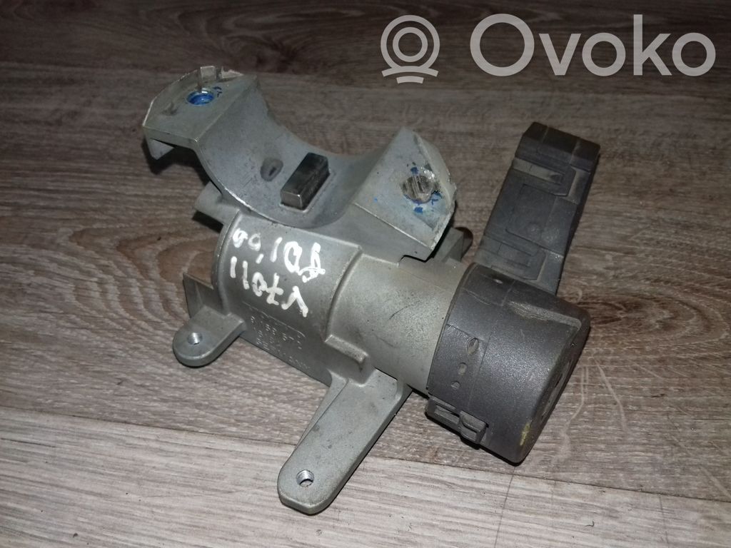 Volvo V70 Ignition lock 