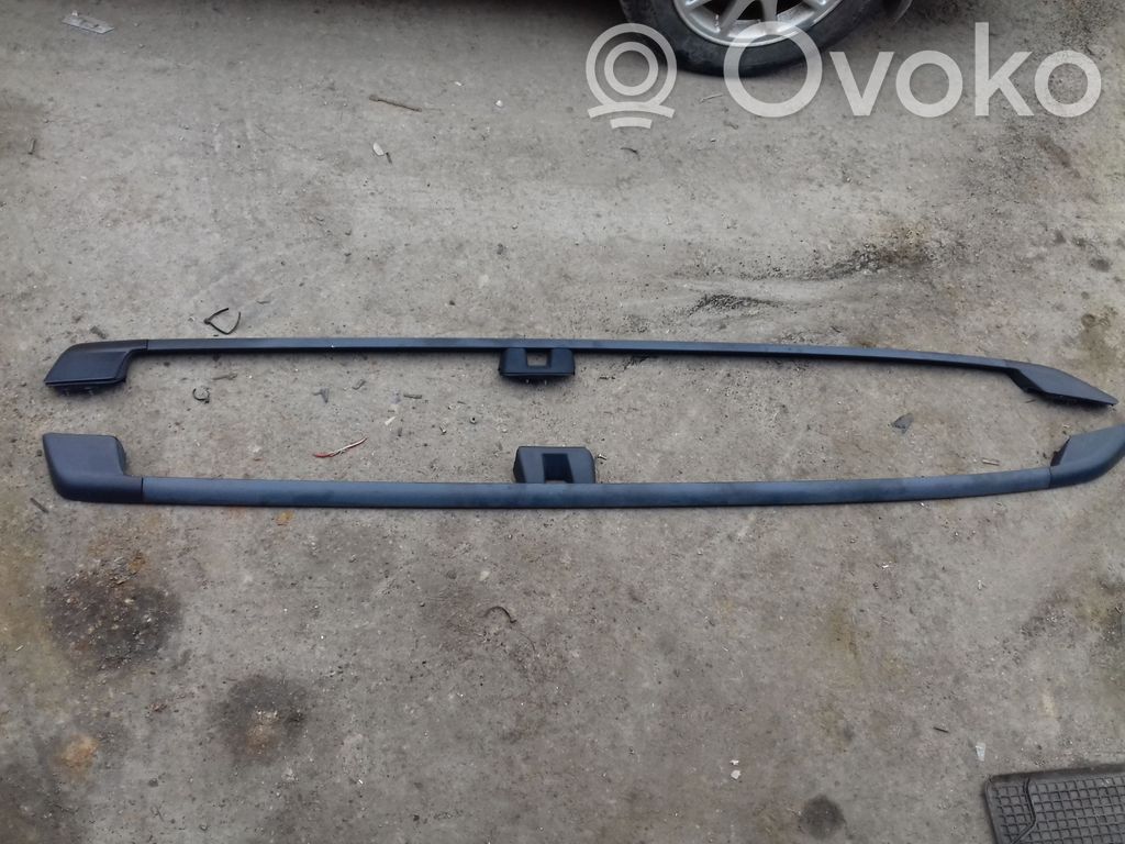 Volvo XC70 Barra del techo 