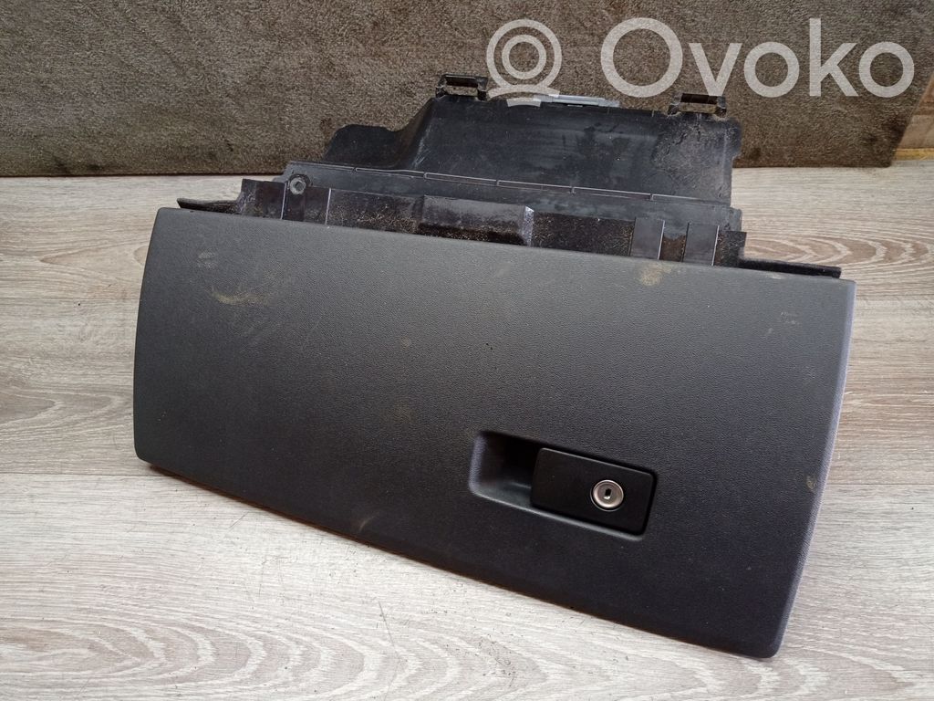 Volvo V70 Guantera 