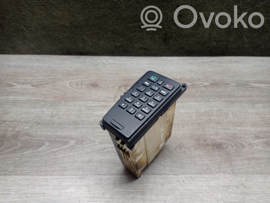 Volvo V70 Puhelimen näppäimistö 