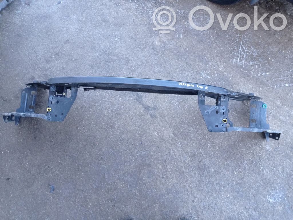 Radiatoru panelis   30760378,30760152
