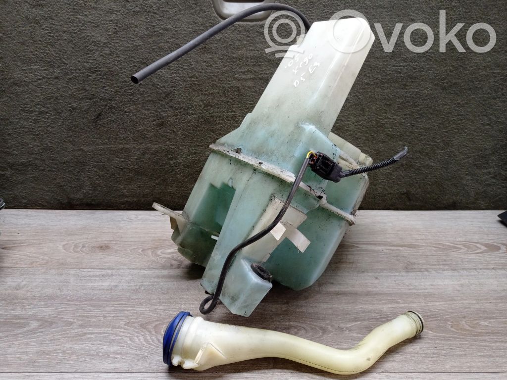 Logu šķidruma tvertne   30663278