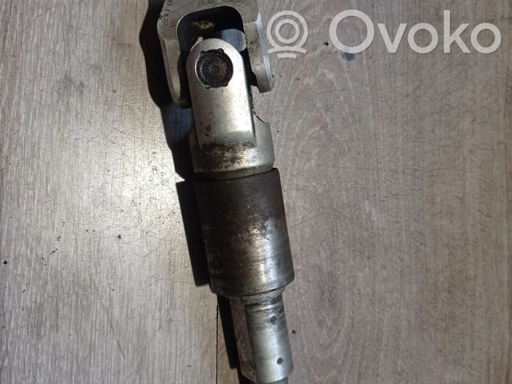 Steering column universal joint   3196554